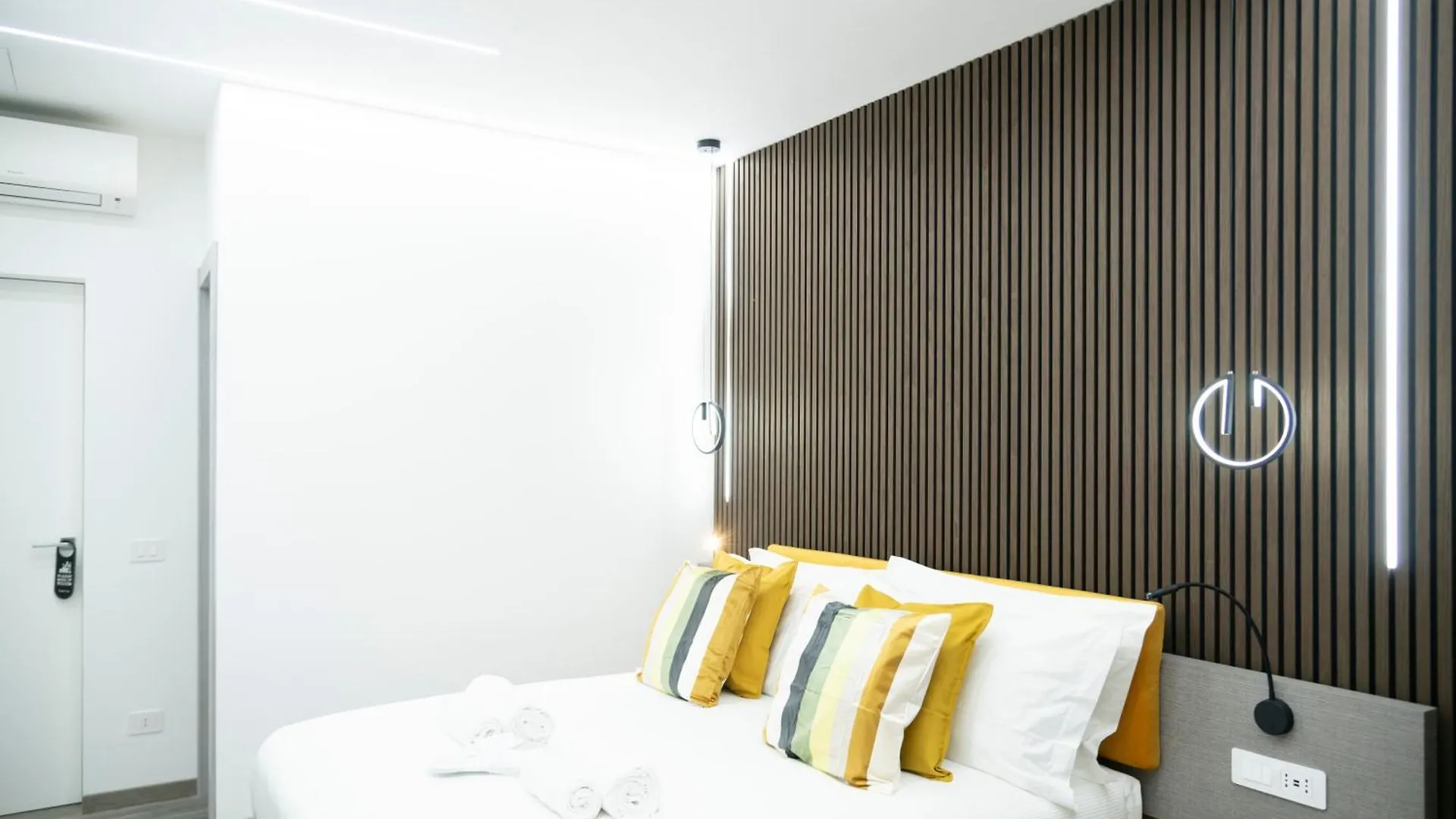 Bed & Breakfast New Luxury Rooms Rome Italy