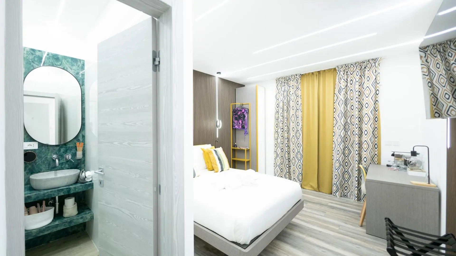 Bed & Breakfast New Luxury Rooms Rome Italy