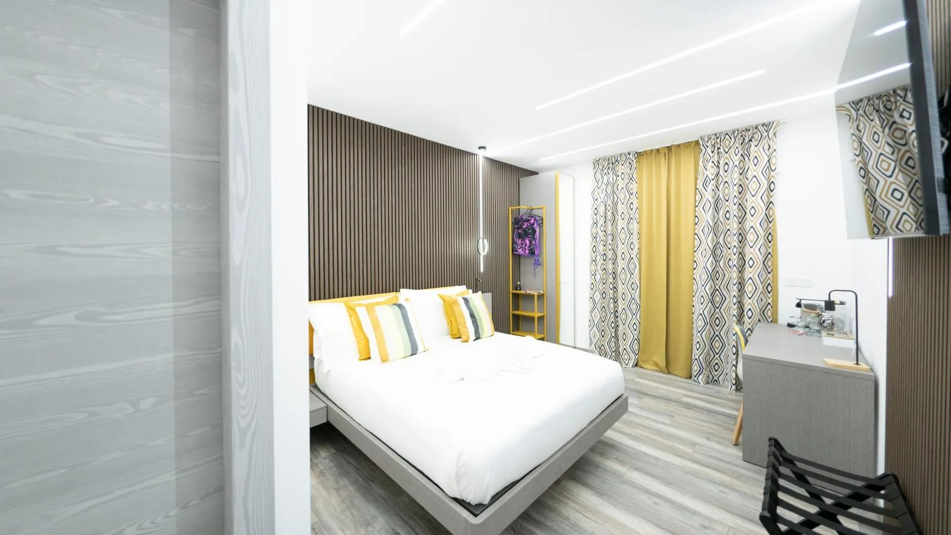 New Luxury Rooms location